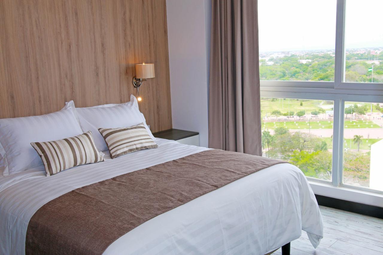 Urban Suites Apart Hotel Санта Крус де ла Сиера Екстериор снимка